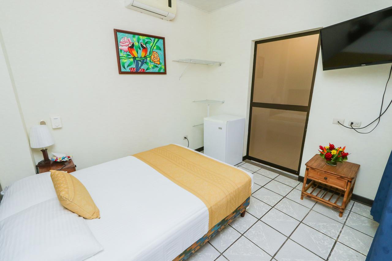 Hotel Flor Blanca Manuel Antonio Zewnętrze zdjęcie