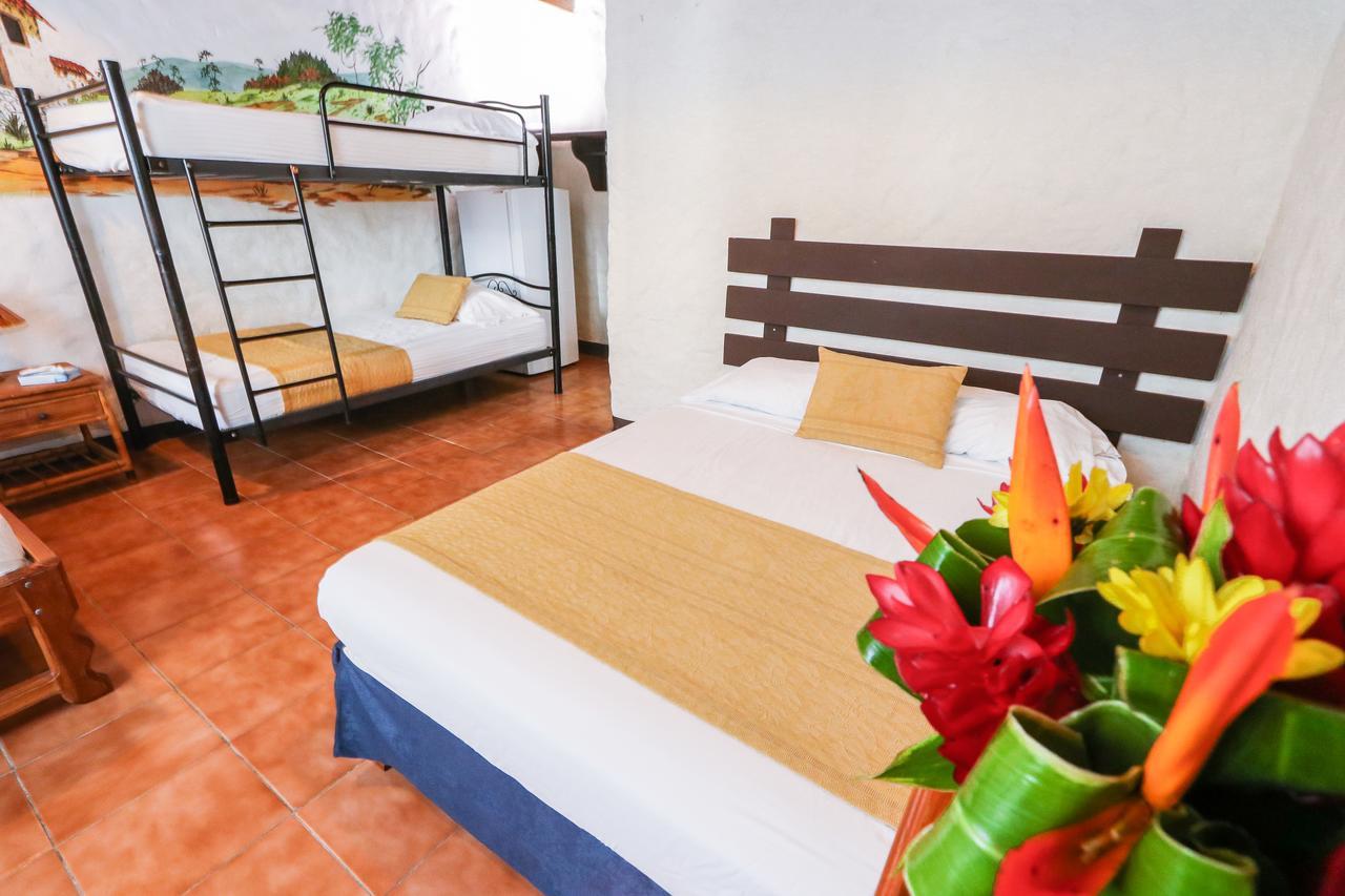 Hotel Flor Blanca Manuel Antonio Zewnętrze zdjęcie